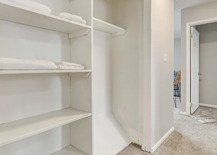 6 Mi To Downtown Columbus: Quiet W/ Yard Holiday home *