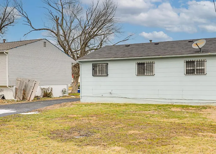 6 Mi To Downtown Columbus: Quiet W/ Yard *